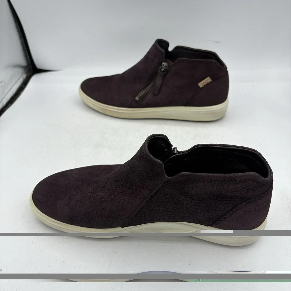 Ecco Sneaker Boot Womens Size 9 Soft 7 Zip Bootie Burgundy Purple Leather